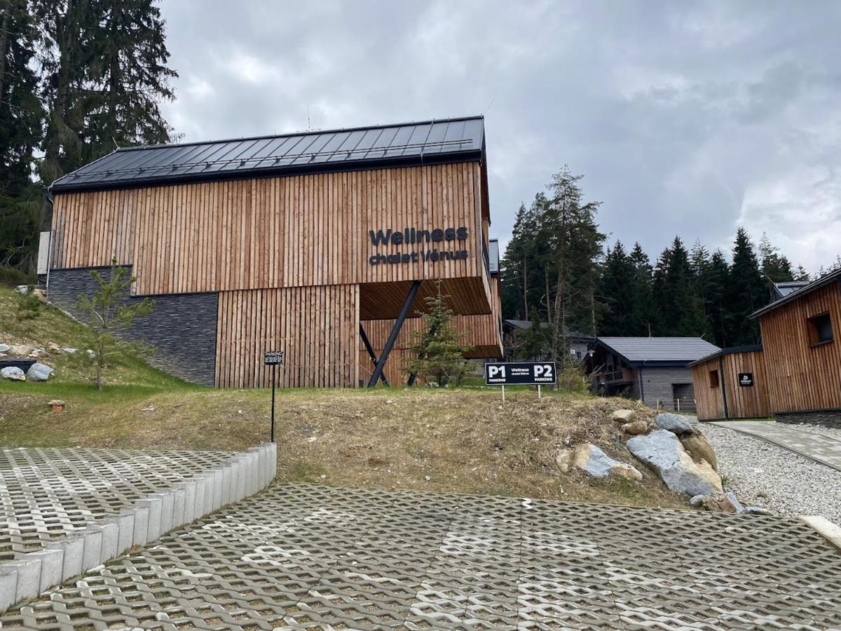 Wellness Chalet Venus Liptovský Mikuláš Exteriör bild